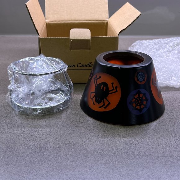 SUN VALLEY Halloween Candle Shade Spider, Orange, Purple. Yankee - Picture 5 of 9